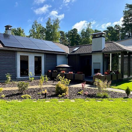 Clockhouse Cottage Saulkrasti Eksteriør bilde